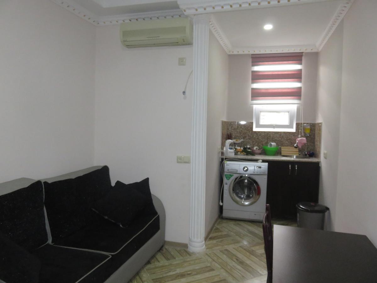 Hostel Maluano Kutaisi Zewnętrze zdjęcie